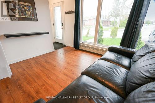 924 Bermuda Avenue, Ottawa, ON - Indoor Photo Showing Other Room