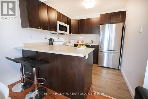 924 Bermuda Avenue, Ottawa, ON - Indoor Photo Showing Kitchen