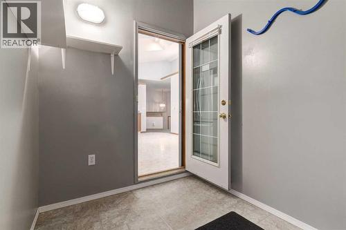 20 Willowbrook Gate Nw, Airdrie, AB - Indoor Photo Showing Other Room