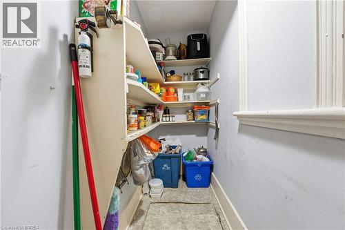187 Sydenham Street, Brantford, ON - Indoor