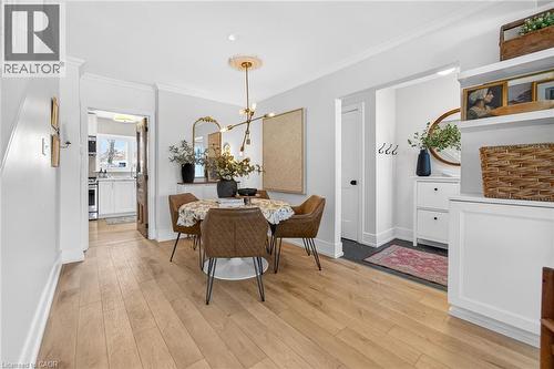 2371 Brookhurst Road, Mississauga, ON - Indoor Photo Showing Dining Room