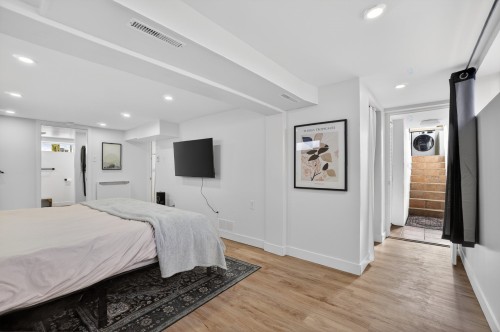 Bedroom - 189  - 191 Boul. Des Prairies, Laval (Laval-Des-Rapides), QC - Indoor Photo Showing Bedroom