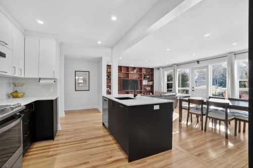 Kitchen - 189  - 191 Boul. Des Prairies, Laval (Laval-Des-Rapides), QC - Indoor Photo Showing Kitchen With Upgraded Kitchen