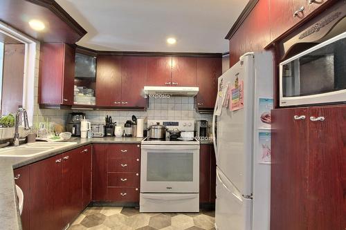 Kitchen - 185 Rue Principale (Courcelles), Courcelles/Saint-Évariste, QC - Indoor Photo Showing Kitchen With Double Sink
