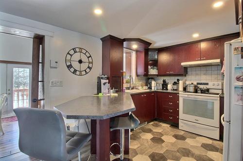 Kitchen - 185 Rue Principale (Courcelles), Courcelles/Saint-Évariste, QC - Indoor Photo Showing Kitchen