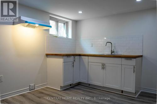 1650 King Street E, Hamilton, ON - Indoor Photo Showing Other Room