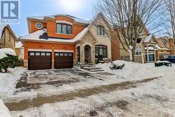 381 SUMMERIDGE DRIVE  Vaughan, ON L4J 8T7
