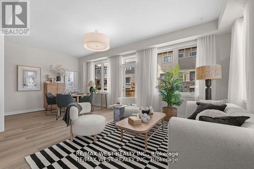6 Ziibi Way, Clarington, ON - Indoor Photo Showing Living Room