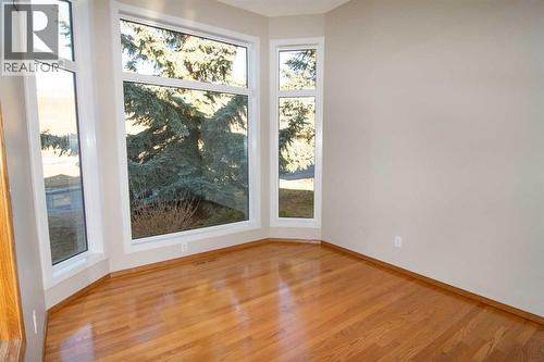 Den/Office - 16 Eagleview Heights Nw, Cochrane, AB - Indoor Photo Showing Other Room