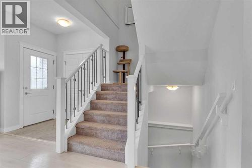 7 Corner Meadows Common Ne, Calgary, AB - Indoor Photo Showing Other Room