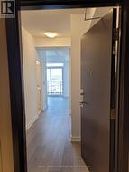 1517 - 38 HONEYCRISP CRESCENT Vaughan, ON L4K 0M8