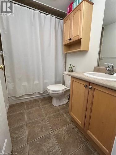 50 Briarose Place, Hamilton, ON - Indoor Photo Showing Bathroom