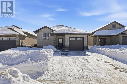 25 CEDAR PARK CRESCENT  Quinte West (Murray Ward), ON K8V 0J1