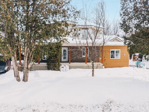 822 Rue des Lilas  Mascouche, QC J7L 2Z3