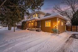 822 Rue des Lilas  Mascouche, QC J7L 2Z3