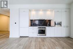 303 - 858 DUPONT STREET  Toronto, ON M6G 0C1