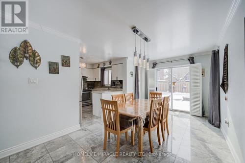 5128 Guildwood Way, Mississauga, ON - Indoor Photo Showing Dining Room