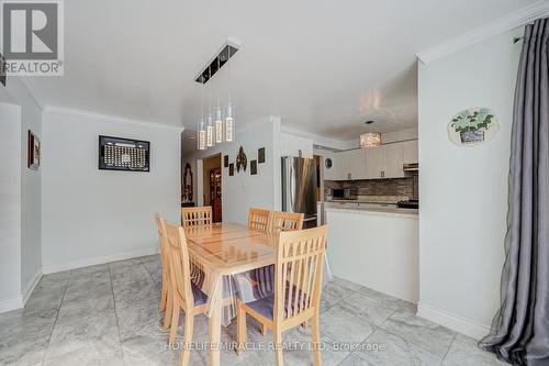 5128 Guildwood Way, Mississauga, ON - Indoor Photo Showing Dining Room