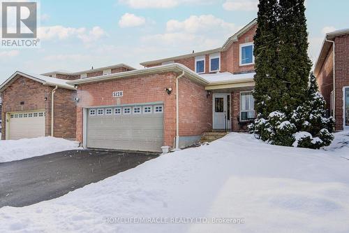 5128 Guildwood Way, Mississauga, ON - Outdoor