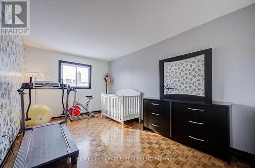 5128 Guildwood Way, Mississauga, ON - Indoor Photo Showing Gym Room