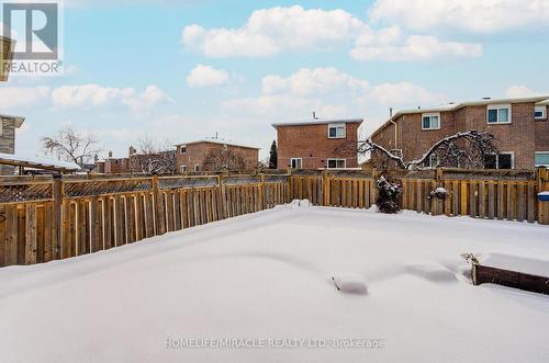 5128 Guildwood Way, Mississauga, ON - Outdoor