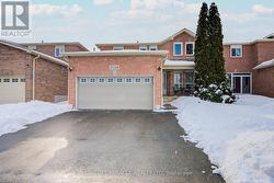 5128 GUILDWOOD WAY  Mississauga, ON L5R 2S7