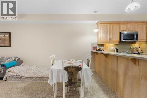 8103, 14 Hemlock Crescent Sw, Calgary, AB - Indoor