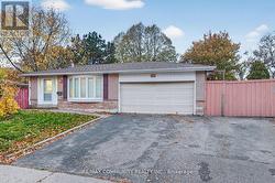 LOWER - 14 PINESLOPE CRESCENT  Toronto, ON M1E 4M4