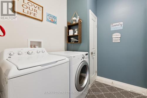 24 Renaissance Drive, St. Thomas, ON - Indoor Photo Showing Laundry Room