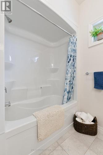24 Renaissance Drive, St. Thomas, ON - Indoor Photo Showing Bathroom