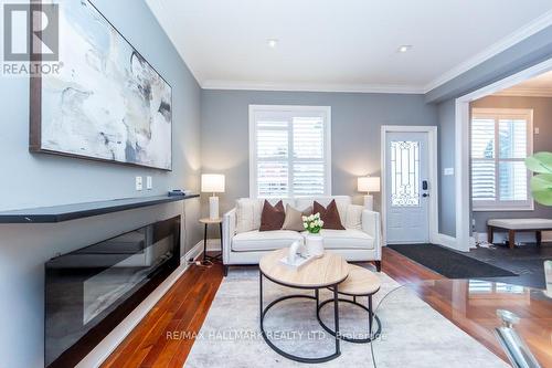 226 RITSON ROAD S  Oshawa, ON L1H 5H7