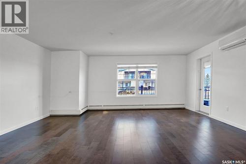 112 1545 Neville Drive, Regina, SK - Indoor