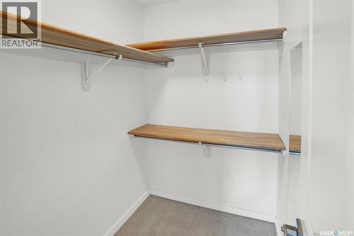 112 1545 Neville Drive, Regina, SK - Indoor With Storage
