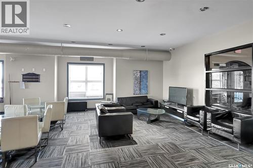 112 1545 Neville Drive, Regina, SK - Indoor