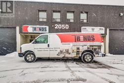 1 - 2050 SPEERS ROAD  Oakville, ON L6L 2X8