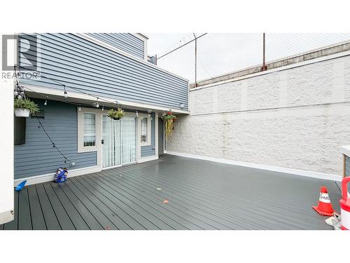 477 Powell Street, Vancouver, BC - Outdoor With Exterior