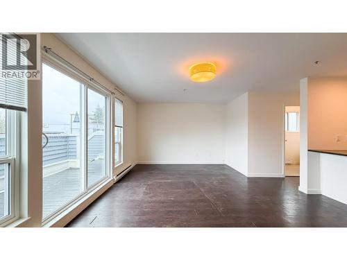 477 Powell Street, Vancouver, BC - Indoor Photo Showing Other Room