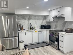 BASEMENT - 12 PARSELL STREET  Richmond Hill, ON L4E 0C7