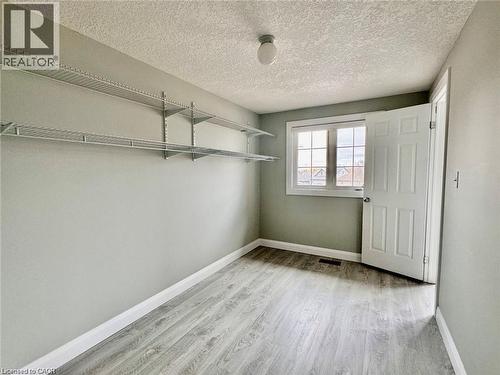 229 Sunny Meadow Court, Kitchener, ON - Indoor