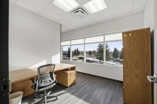 203, 15 Carlton Drive, St. Albert, AB 