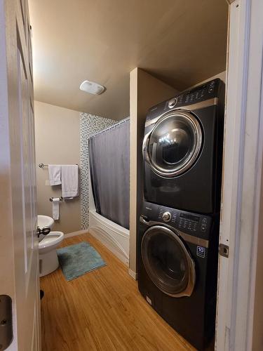 122  Main St, Chauvin, AB 