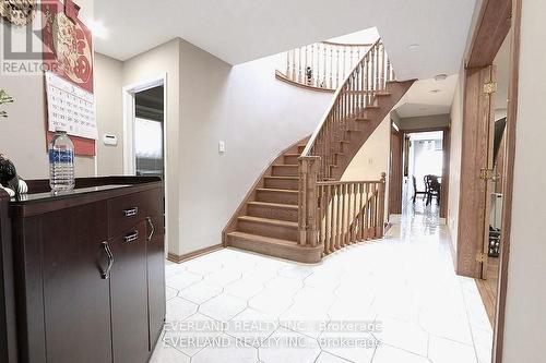 87 Kyla Crescent, Markham, ON - Indoor Photo Showing Other Room