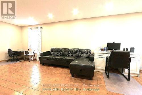 87 Kyla Crescent, Markham, ON - Indoor
