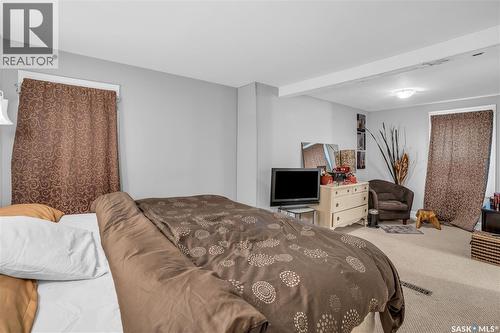 2128 Reynolds Street, Regina, SK - Indoor Photo Showing Bedroom