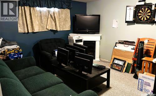 131 Dunsmore Drive, Regina, SK - Indoor Photo Showing Other Room