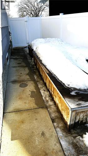 131 Dunsmore Drive, Regina, SK - Outdoor