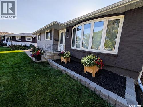 131 Dunsmore Drive, Regina, SK - Outdoor