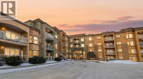 111, 5300 48 Street  Red Deer, AB T4N 7C5