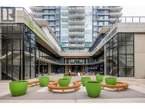 485 Groves Avenue Unit# 505, Kelowna, BC - Outdoor