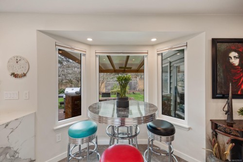 1544 Comox Ave, Comox, BC 